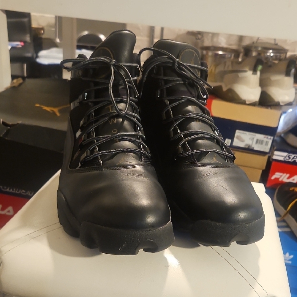 Jordan Black Athletic Shoes with Rugged Sole - Picture 4 of 13
